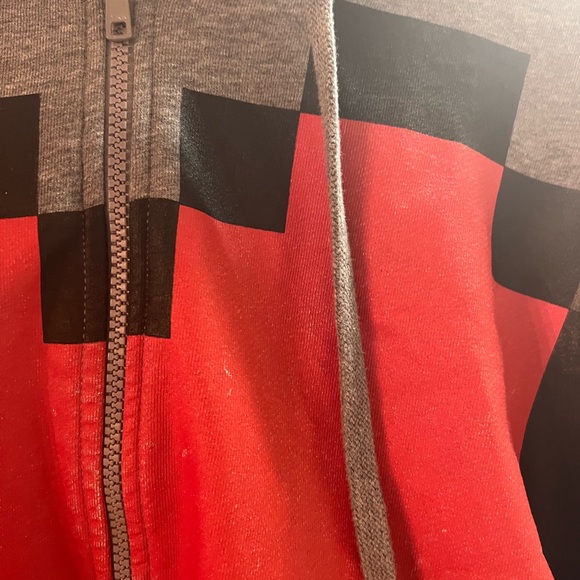 ❤️Love MOSCHINO Oversized Heart Pixel Hoodie - Picture 13 of 15